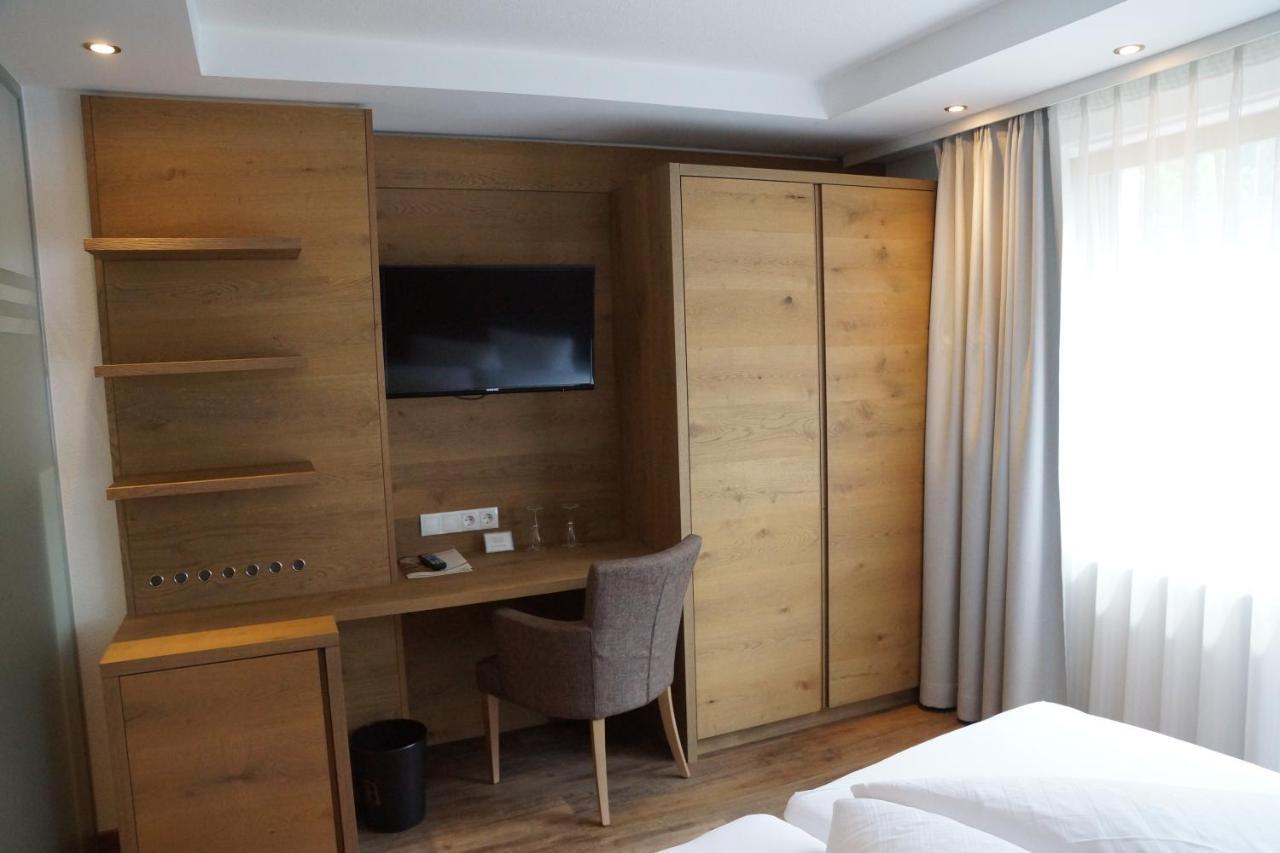 Hotel Alpina Ischgl Exteriör bild