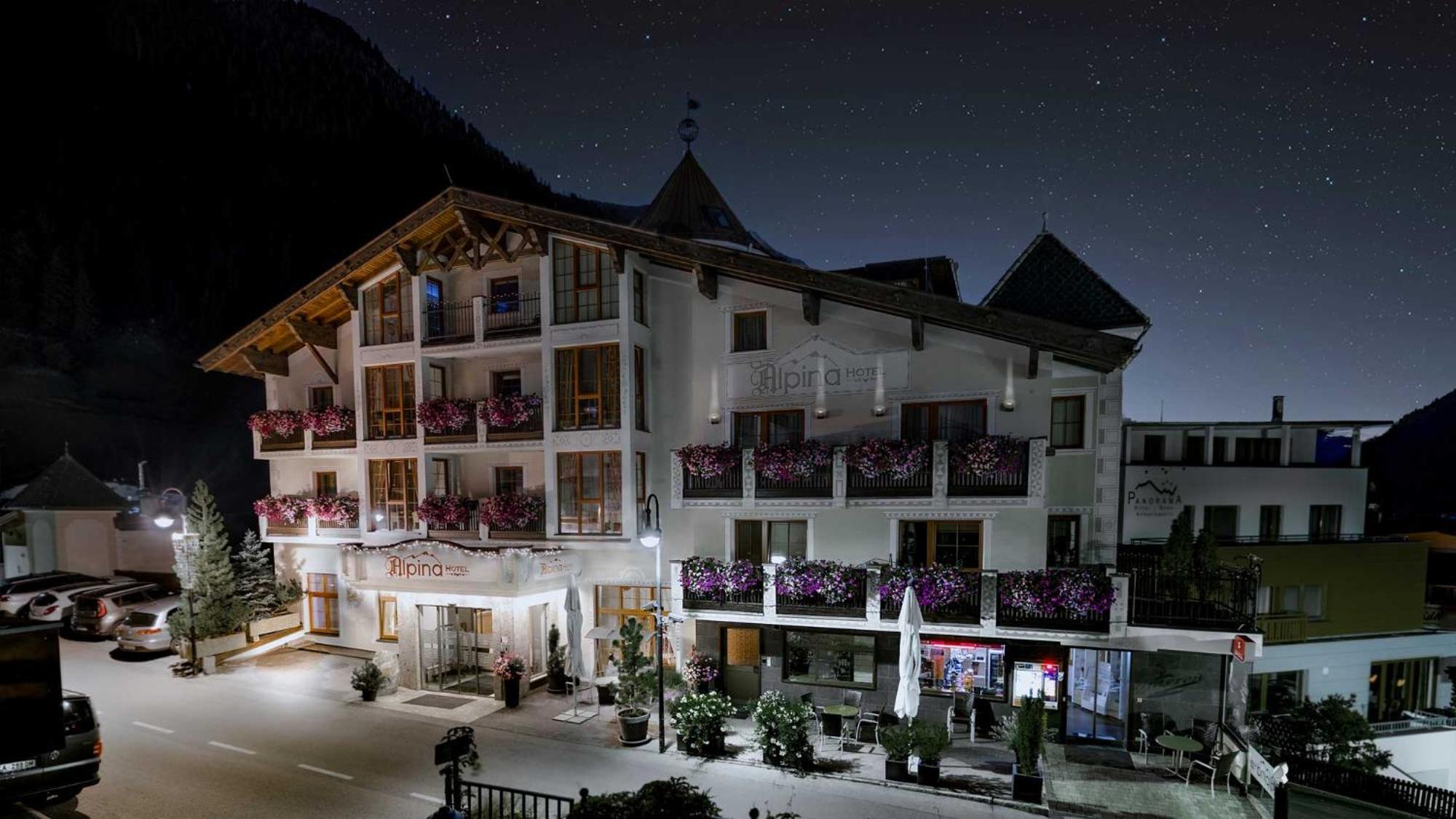 Hotel Alpina Ischgl Exteriör bild